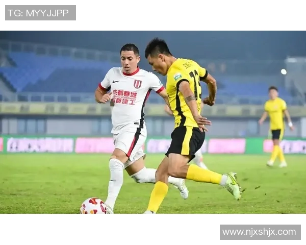 深圳队主场失利,中超联赛战况再起波澜,球队迎来困境